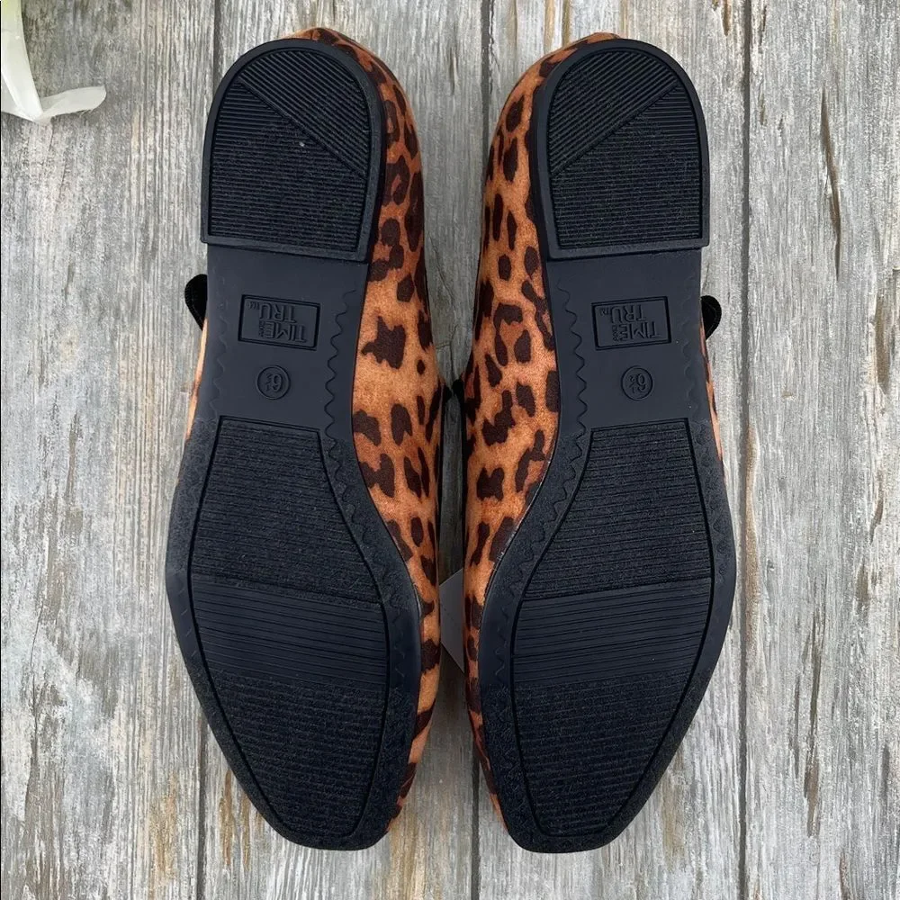 Women's Faux Leather Mary Jayne Leopard Print Flats Shoes Size 6.5